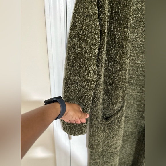 Olive Green Long Cardigan - NWT - Size S - Picture 9 of 13